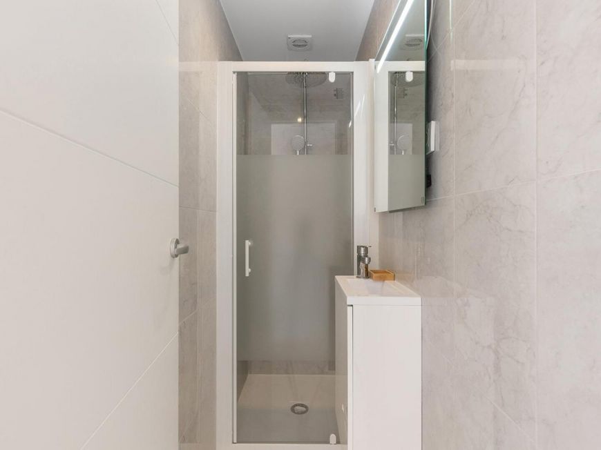 Espanha RENOVATED OPPORTUNITY WITH SEA VIEWS