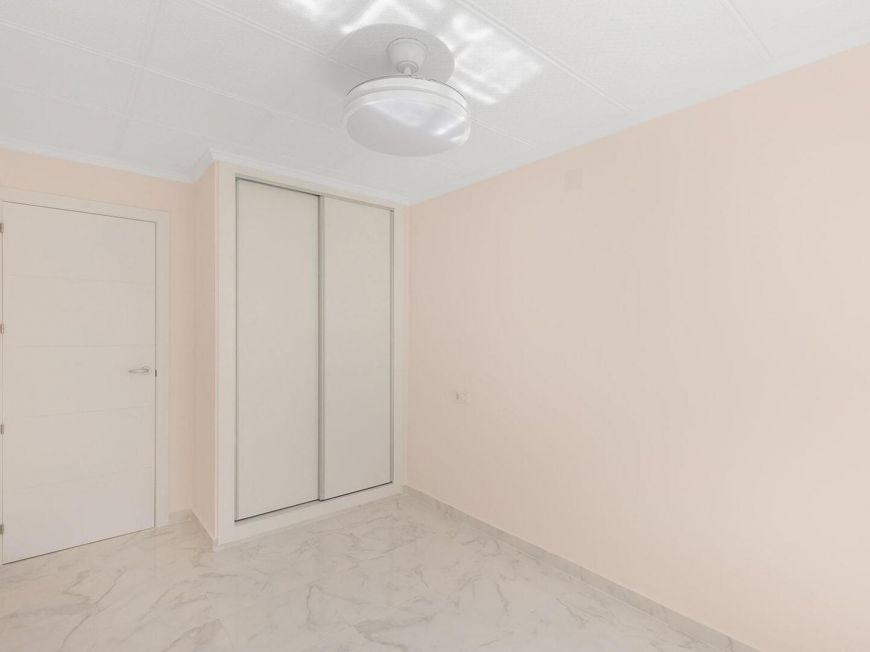 Espanha RENOVATED OPPORTUNITY WITH SEA VIEWS