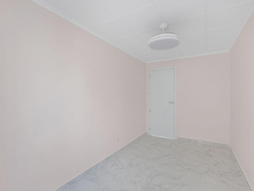 Espanha RENOVATED OPPORTUNITY WITH SEA VIEWS