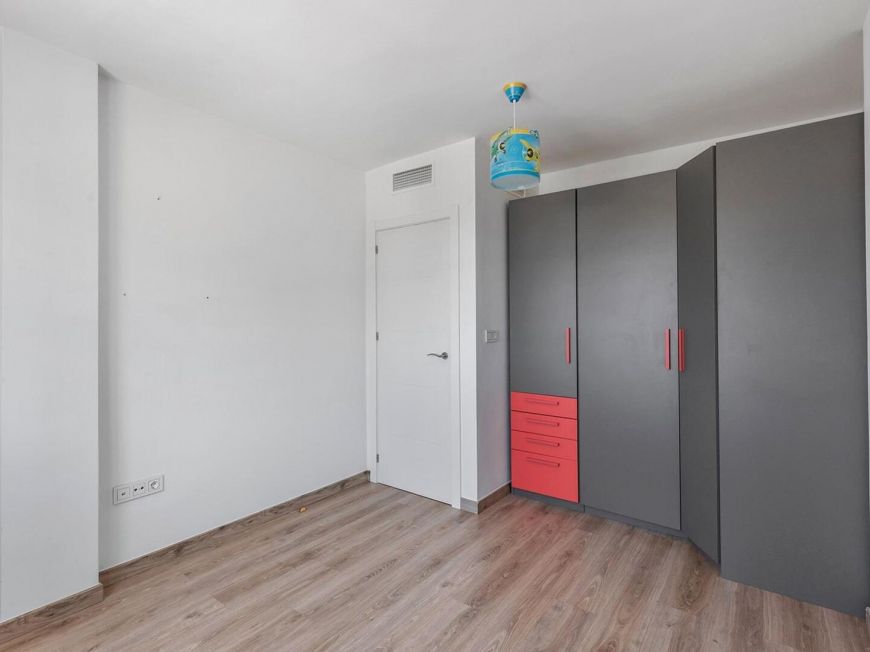 Španělsko Renovated Villa Opportunity in Aguas Nuevas