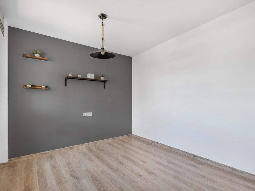 Španělsko Renovated Villa Opportunity in Aguas Nuevas