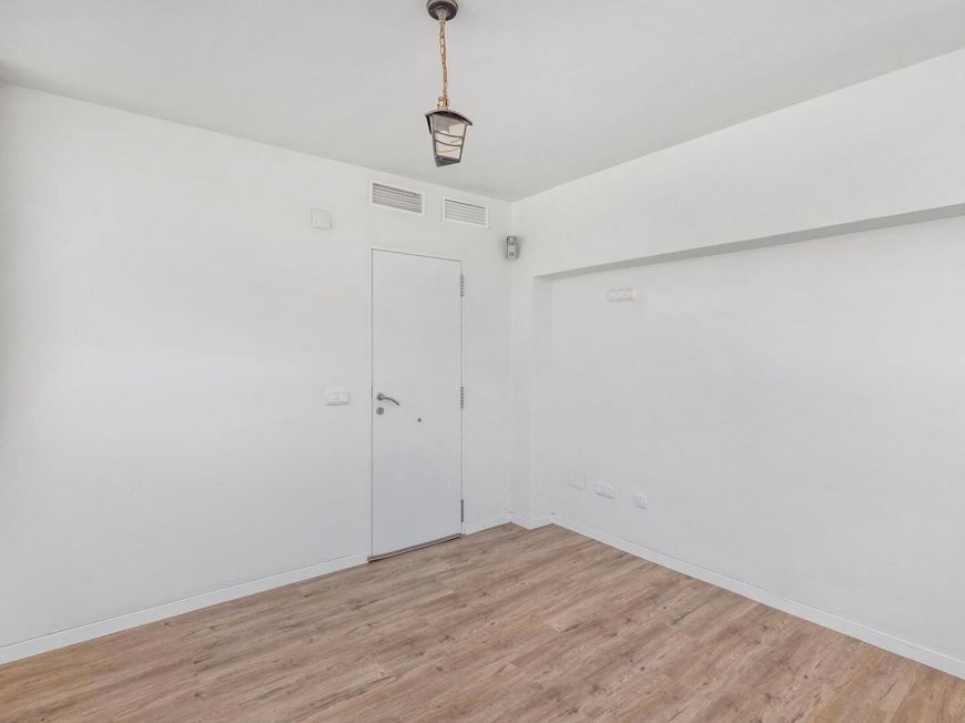 Španělsko Renovated Villa Opportunity in Aguas Nuevas