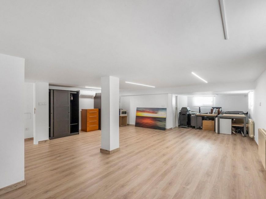 Španělsko Renovated Villa Opportunity in Aguas Nuevas