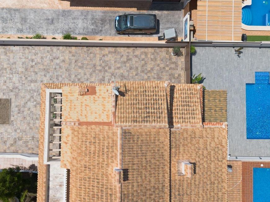 Španělsko Renovated Villa Opportunity in Aguas Nuevas