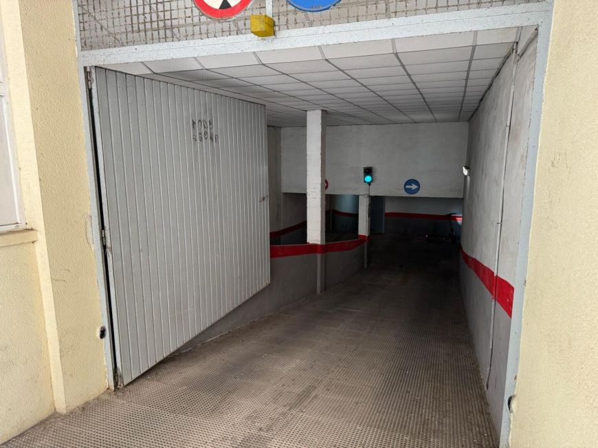 Espagne Se vende plaza de garaje en excelente ubicación – Torrevieja