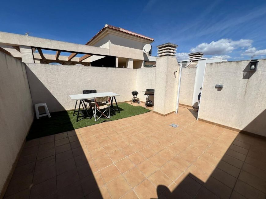 Espagne APPARTEMENT 2 CHAMBRES AVEC GARAGE ET PISCINE !!