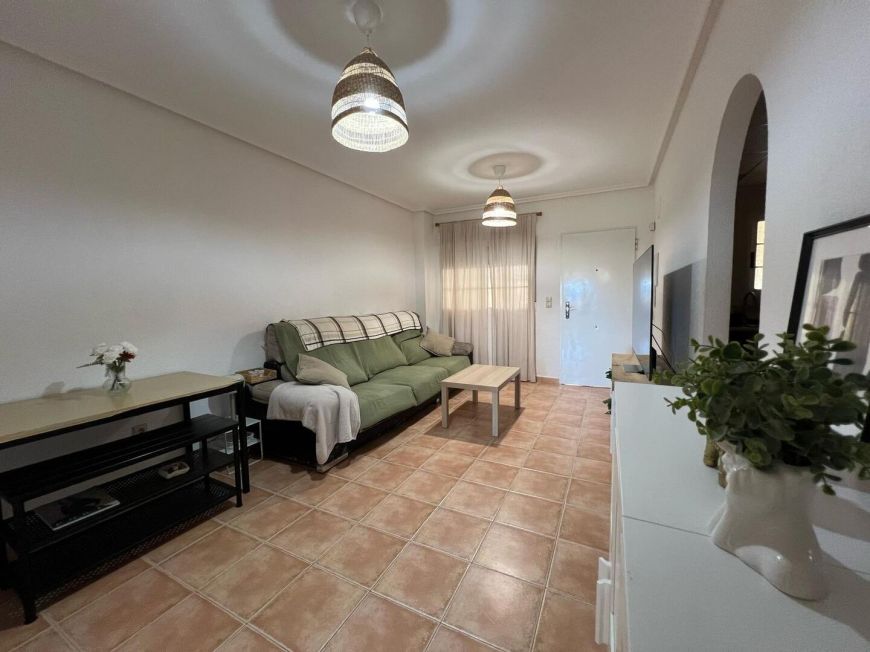 Espagne APPARTEMENT 2 CHAMBRES AVEC GARAGE ET PISCINE !!