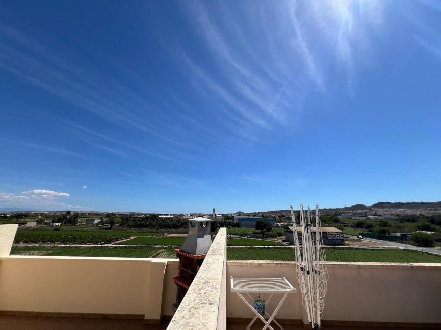 Espagne APPARTEMENT 2 CHAMBRES AVEC GARAGE ET PISCINE !!