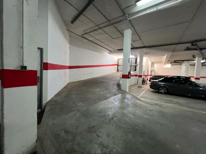 Espagne APPARTEMENT 2 CHAMBRES AVEC GARAGE ET PISCINE !!