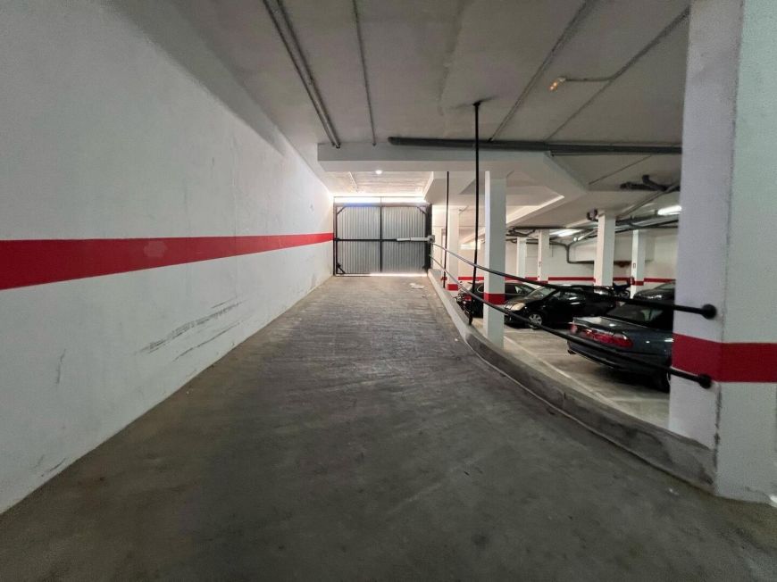 Španělsko 2 BEDROOM APARTMENT WITH GARAGE AND POOL!!