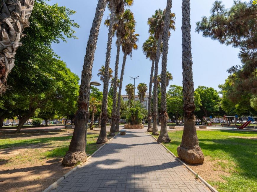 Španělsko Spacious Ground Floor Apartment in Torrevieja - Unique Opportunity