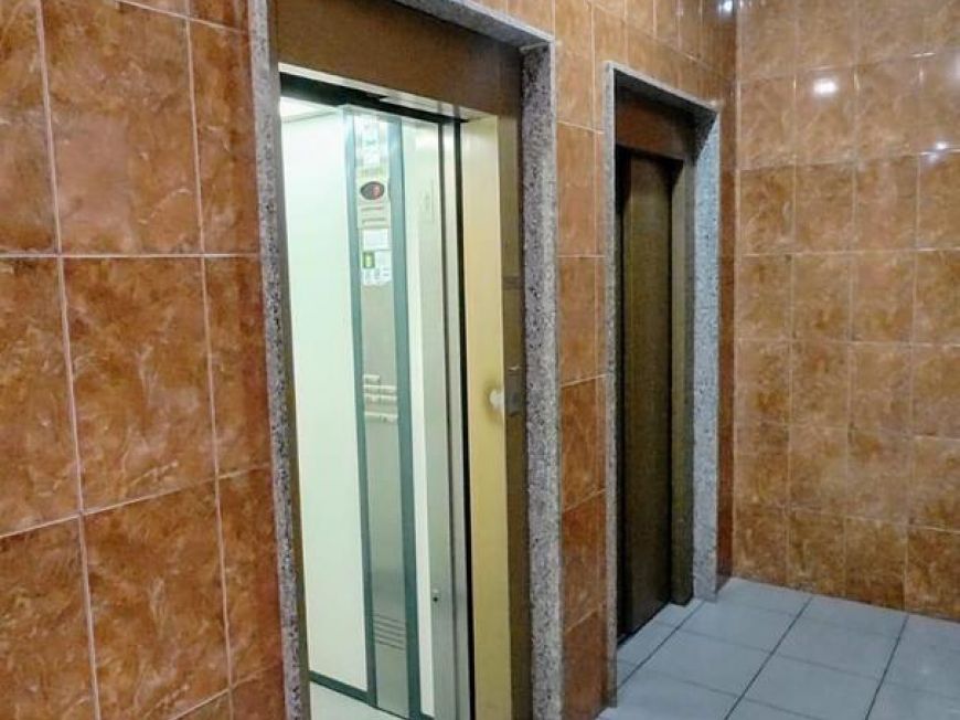 Španělsko Central Apartment in Torrevieja, 800 m from the Sea, with Communal Pool