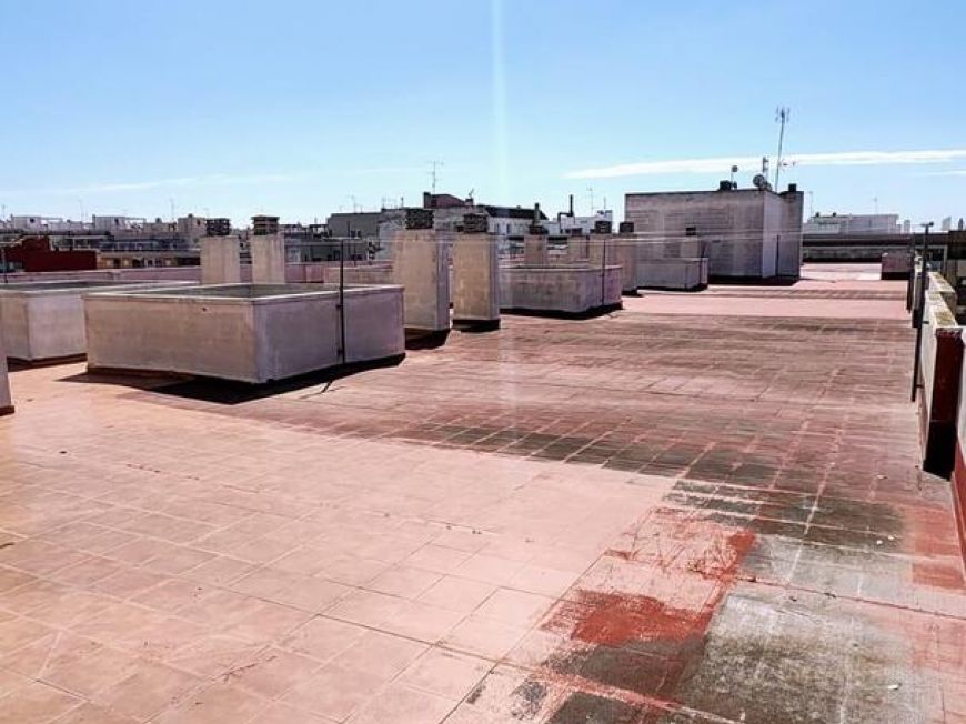 Španělsko Central Apartment in Torrevieja, 800 m from the Sea, with Communal Pool