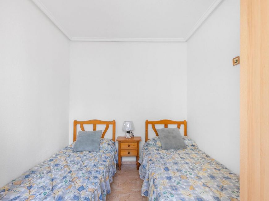 Испания Бунгало с частным солярием и бассейном всего в 10 минутах от пляжа