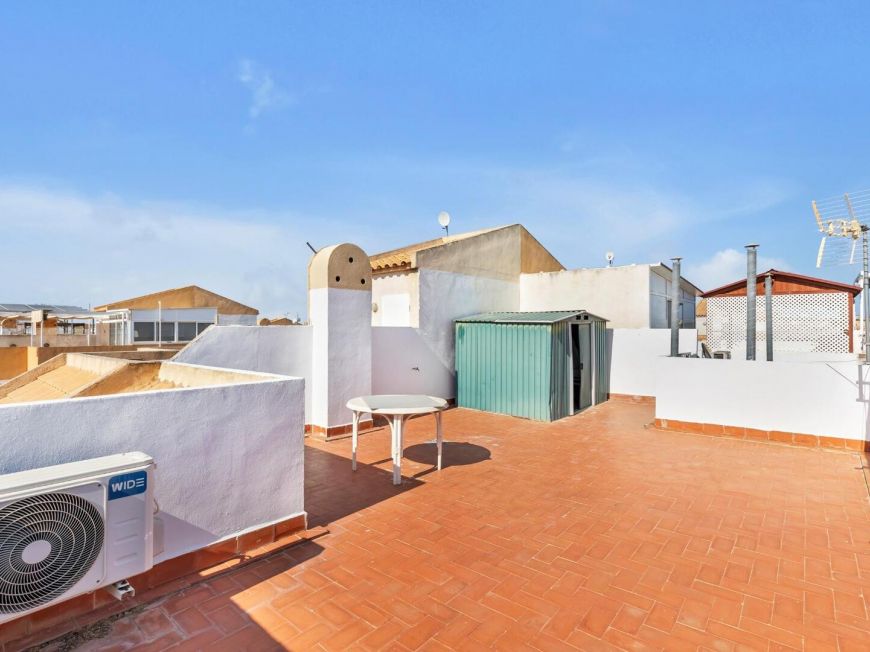 Испания Бунгало с частным солярием и бассейном всего в 10 минутах от пляжа