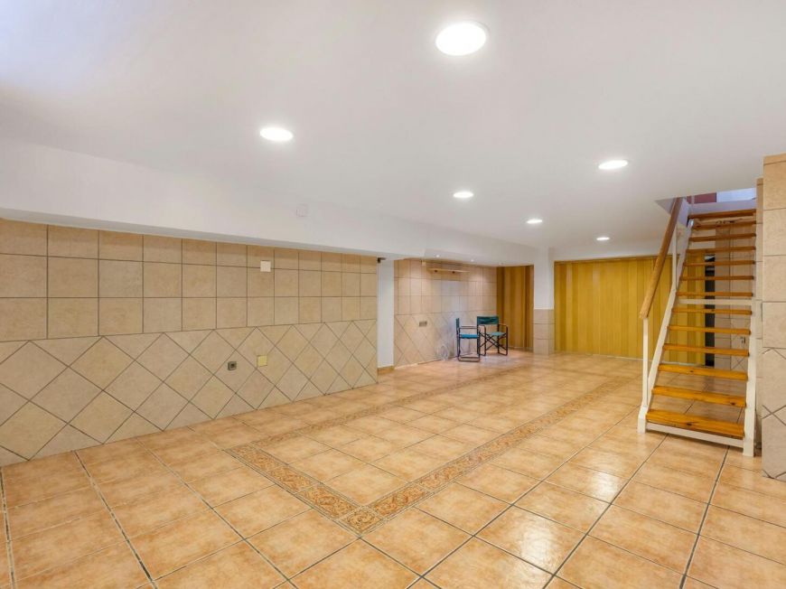 Španělsko 🏡 Large duplex house 200 metres from the beach in Los Alcázares (Murcia)