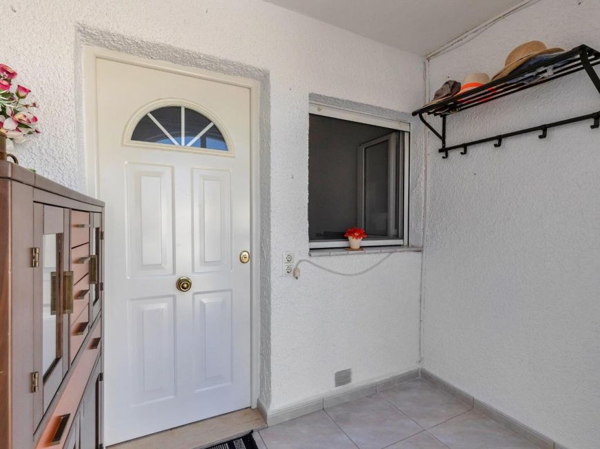 Španělsko Ground Floor Bungalow with Terrace and Community Pool – El Chaparral, Torrevieja