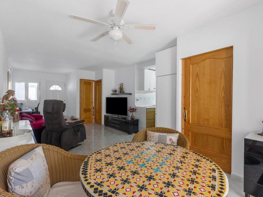 Španělsko Ground Floor Bungalow with Terrace and Community Pool – El Chaparral, Torrevieja