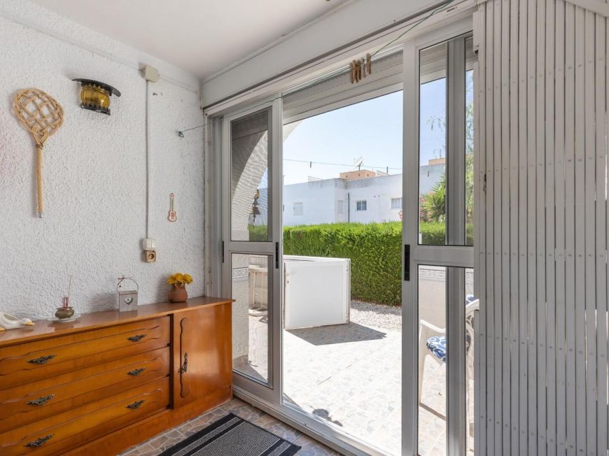 Španělsko Ground Floor Bungalow with Terrace and Community Pool – El Chaparral, Torrevieja