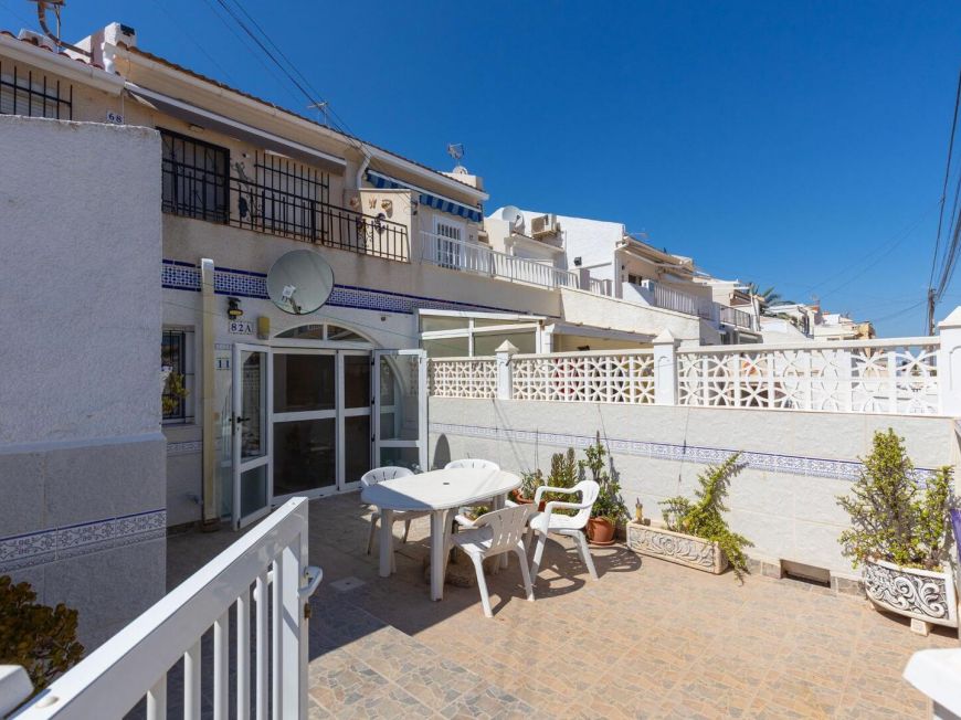 Španělsko Ground Floor Bungalow with Terrace and Community Pool – El Chaparral, Torrevieja