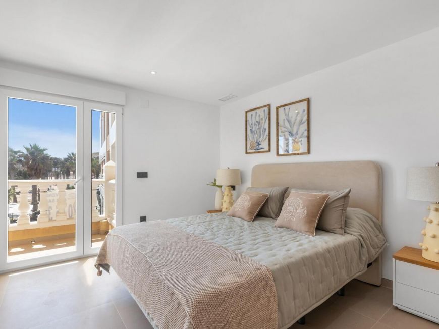 Espanha Luxury Seafront Apartment in La Mata – Fully Renovated and Move-In Ready