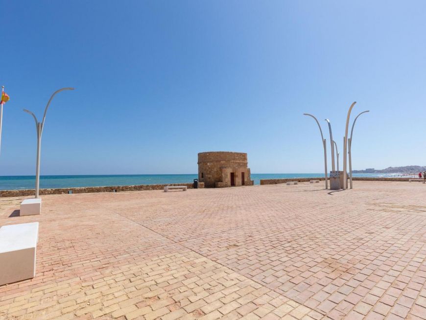 Espanha Luxury Seafront Apartment in La Mata – Fully Renovated and Move-In Ready
