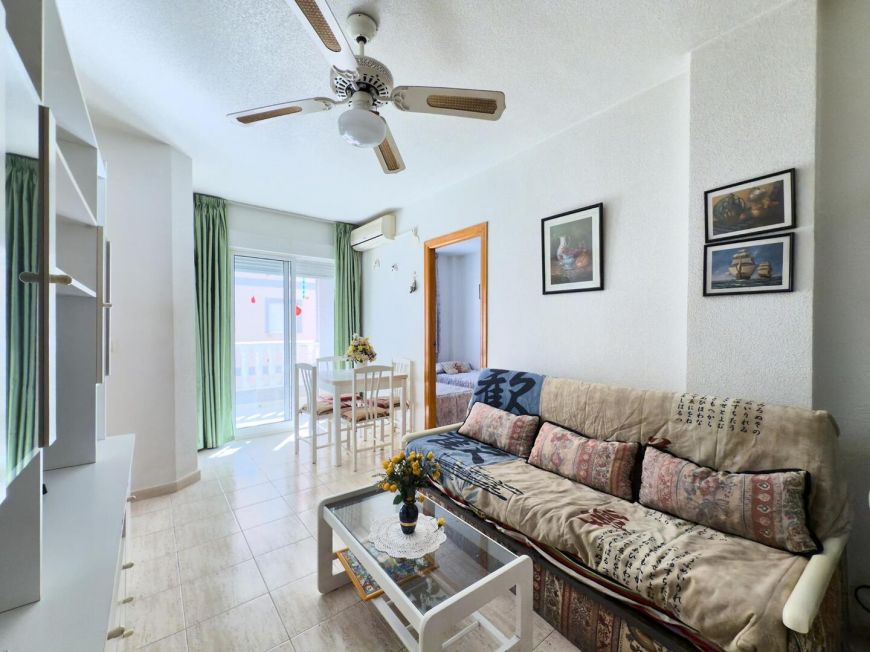 Španělsko 2-bedroom apartment with exterior views, 200 meters from Acequión beach