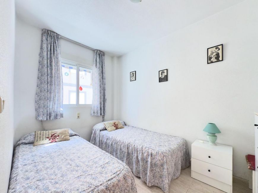 Španělsko 2-bedroom apartment with exterior views, 200 meters from Acequión beach