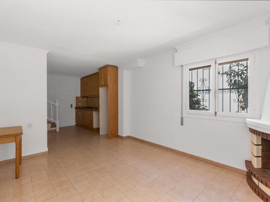 Spain Opportunity townhouse with garage and pool