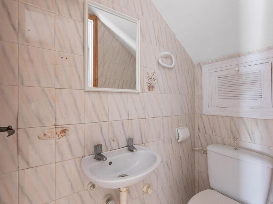 España Oportunidad adosado con garaje y piscina