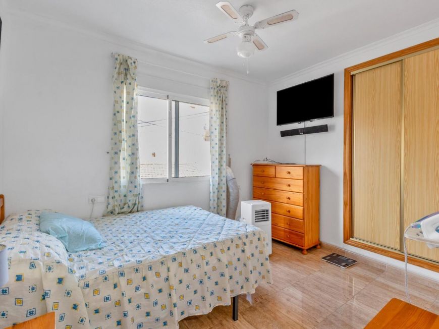 Spain 2-bedroom apartment in Torrevieja