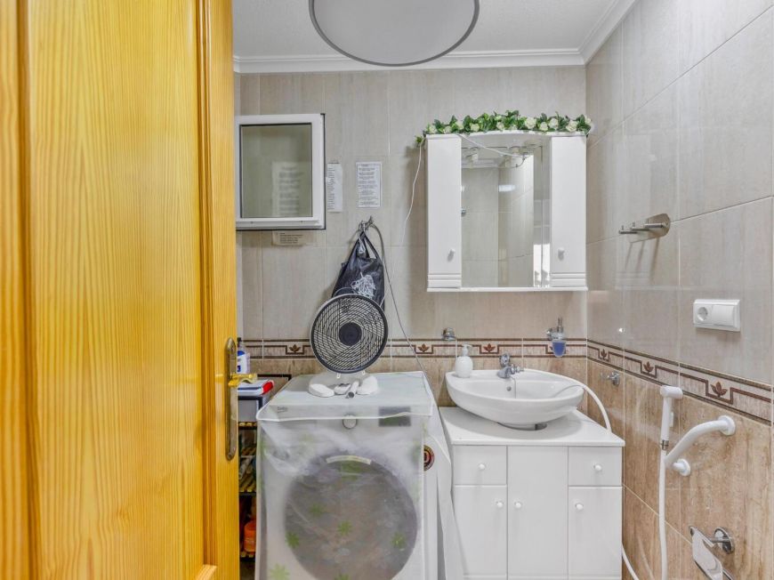 Spain 2-bedroom apartment in Torrevieja