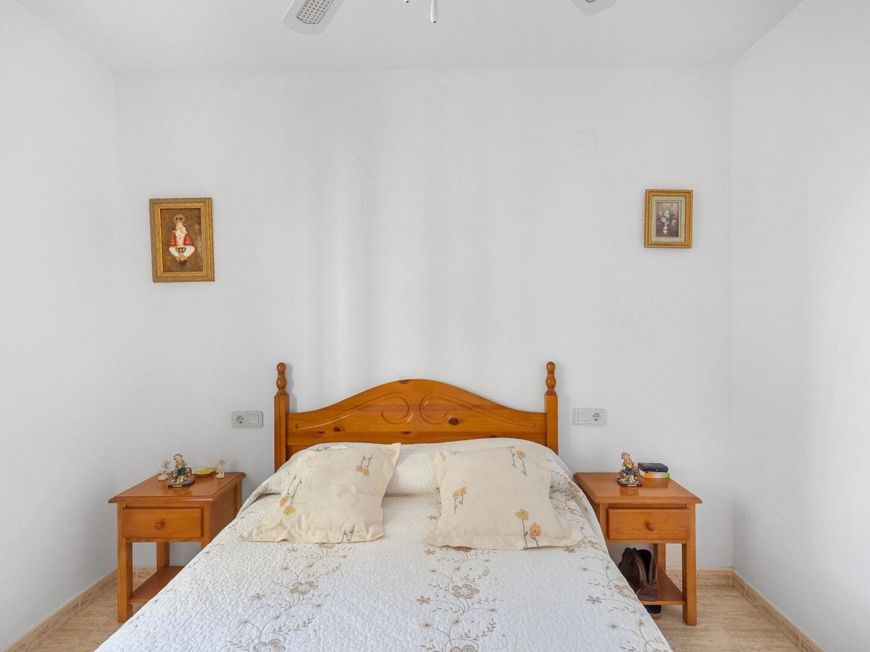 Španělsko Opportunity Playa de Los Locos 2 Bedrooms with Garage