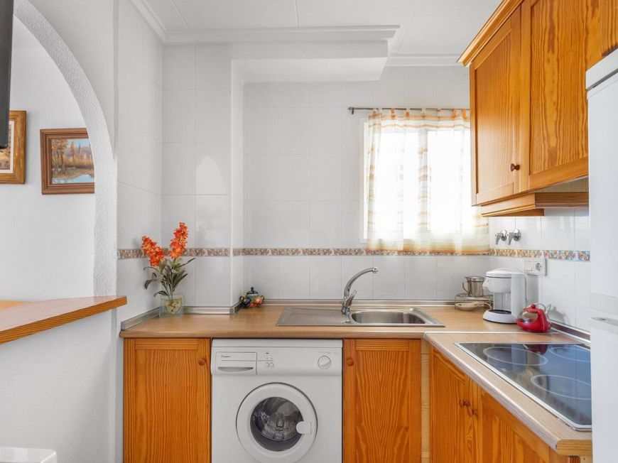 Španělsko Opportunity Playa de Los Locos 2 Bedrooms with Garage