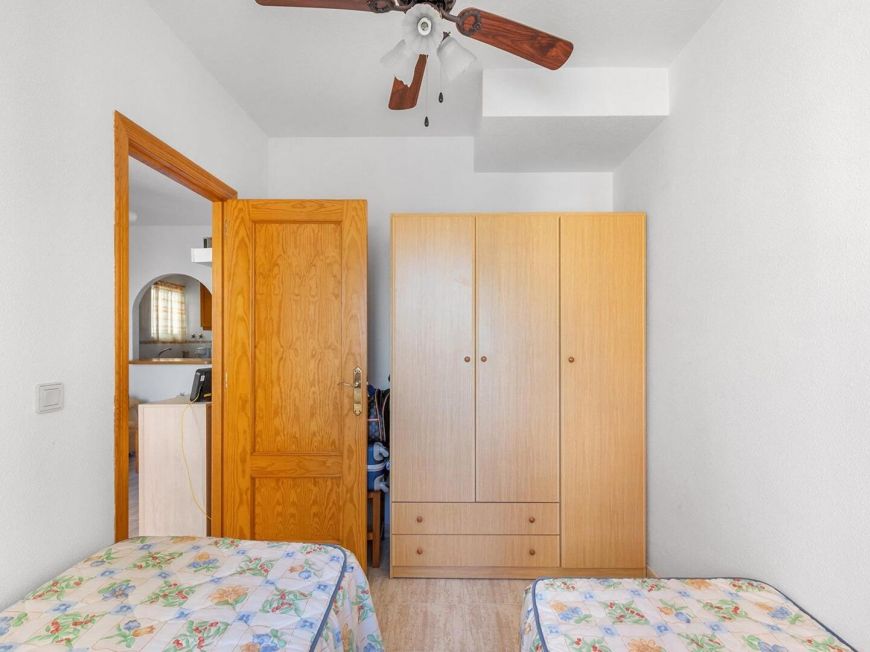 Španělsko Opportunity Playa de Los Locos 2 Bedrooms with Garage