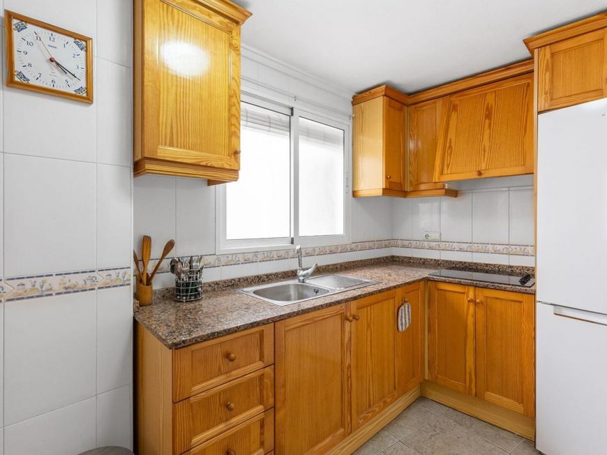 Španělsko Opportunity next to Los Locos beach, 2 bedrooms, pool and garage