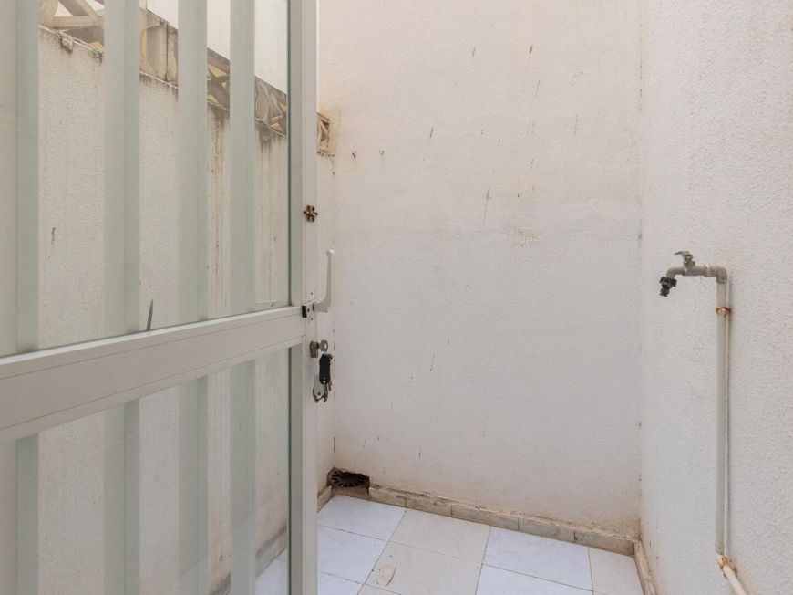 Spain Ground floor apartment with garage included, 10 meters from the sea in La Mata