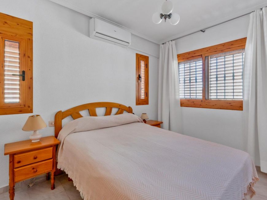 Španělsko Beautiful apartment 300 meters from La Mata beach