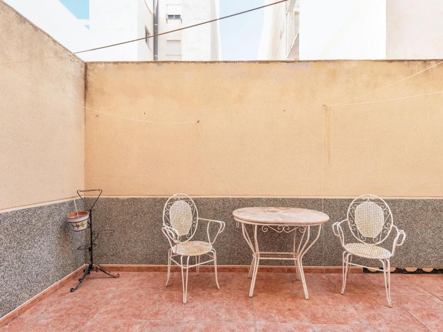 Španělsko Cozy Ground Floor Apartment with Communal Pool!!