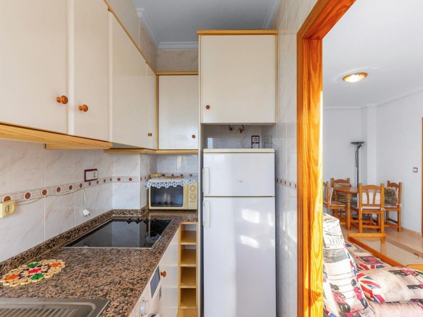 Espanha 2 bedroom opportunity with views and pool