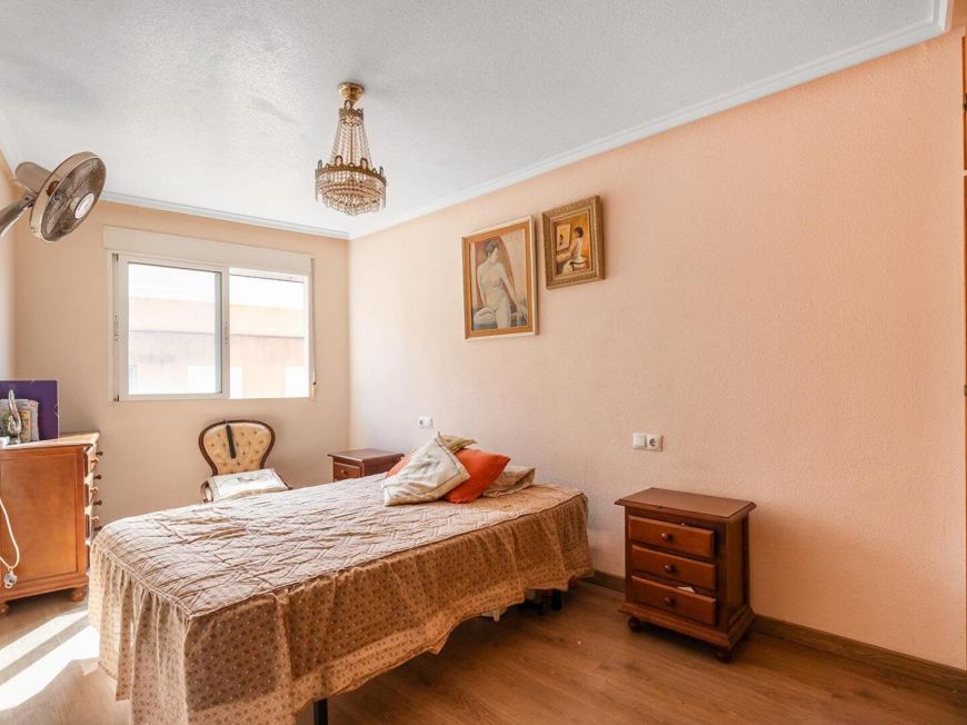 Espanha SOUTH Opportunity with 3 bedrooms and 2 bathrooms