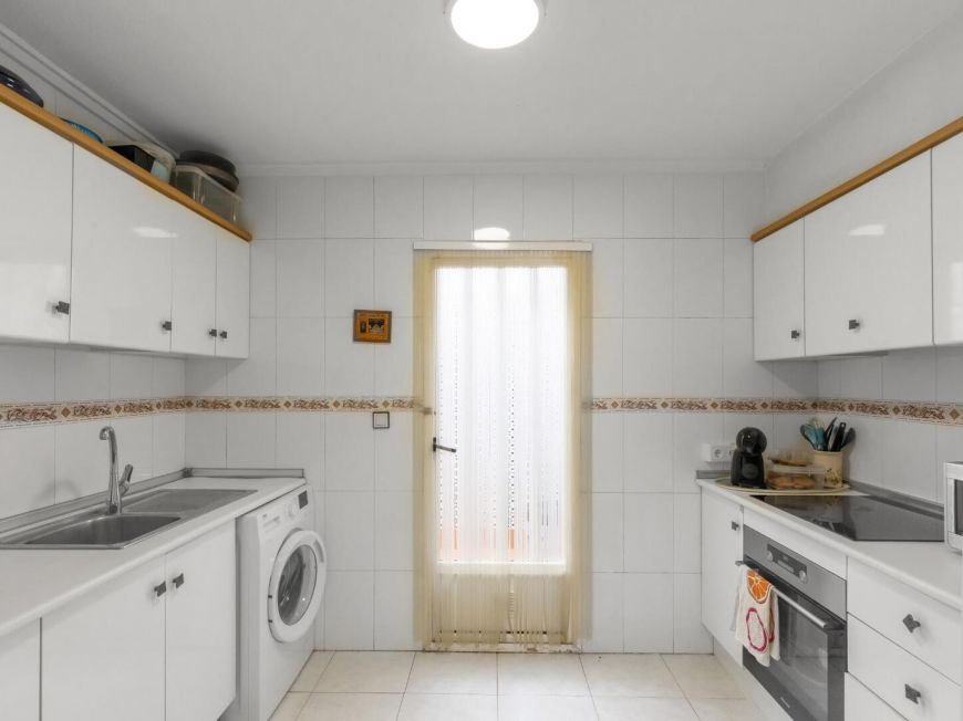 Španělsko Cozy Ground-Floor Bungalow with Garden in Torrevieja