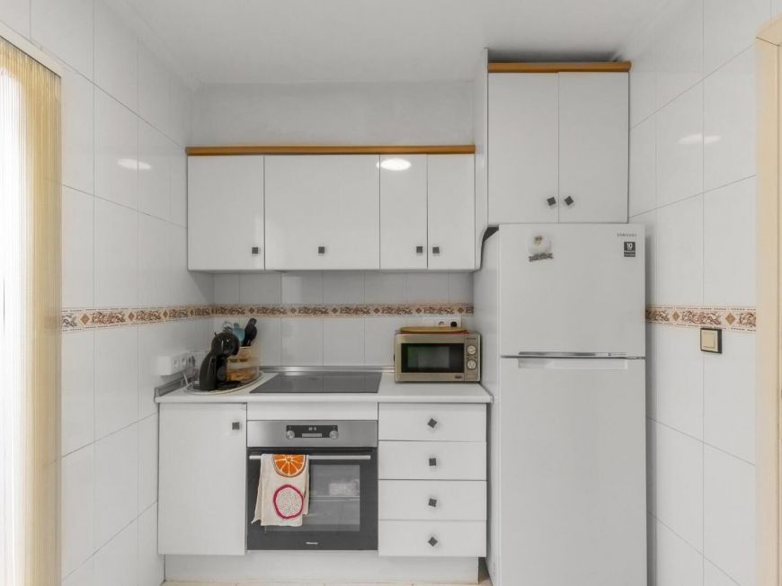 Španělsko Cozy Ground-Floor Bungalow with Garden in Torrevieja