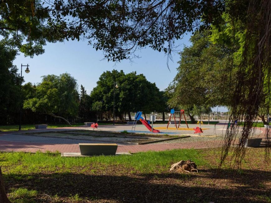 Španělsko Cozy Ground-Floor Bungalow with Garden in Torrevieja