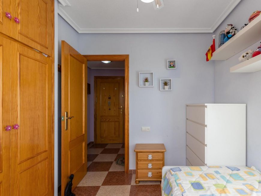 Espanha 2 bedroom apartment just 100 meters from the beach in La Mata!!