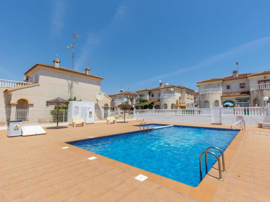 Spain Charming townhouse in Aguas Nuevas – south-facing with communal pool