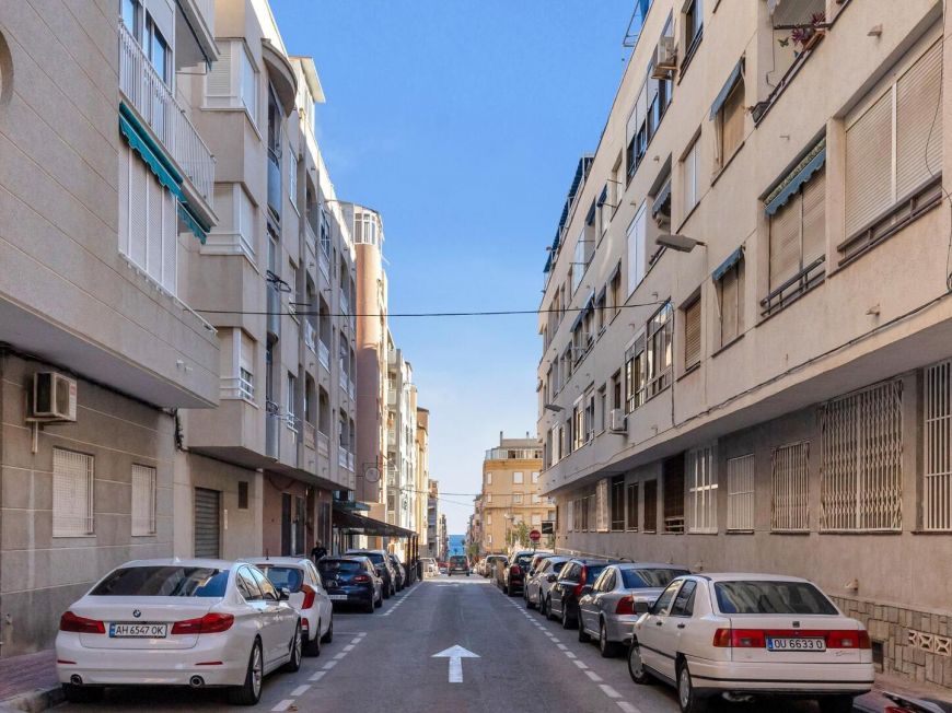 España Piso con orientación sur a solo 500 m de la Playa del Cura, Torrevieja