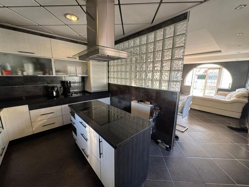 Španělsko 🏡 Townhouse in La Siesta, Torrevieja