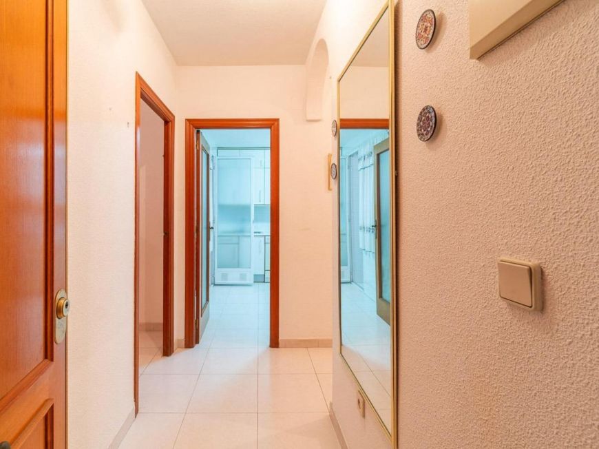 Španělsko 95 m2 apartment with 2 bedrooms and garage included, 350m from Cura and Los Locos beaches