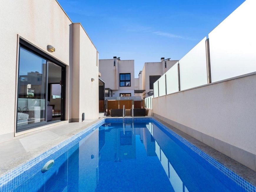 Spain Magnificent independent villa with pool!!